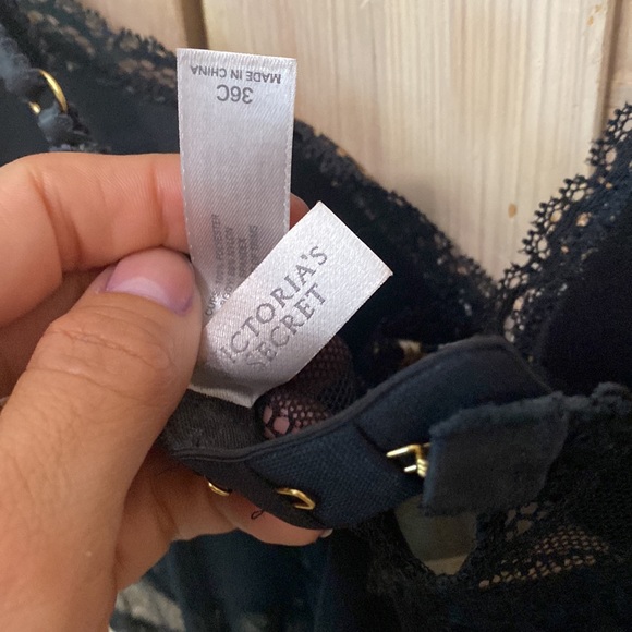 Victoria's Secret Sexy Slip with leopard accented push up Bra underwire cups. - Picture 5 of 5